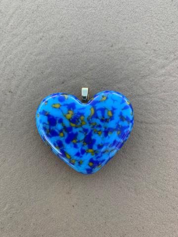 Heart shaped glass pendant